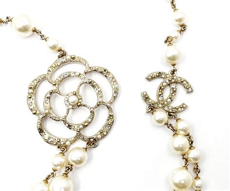 chanel camellia necklace dupe|chanel cc jewelry dupe.